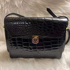 VALENTINO GARAVANI Crocks embossed crossbody bag